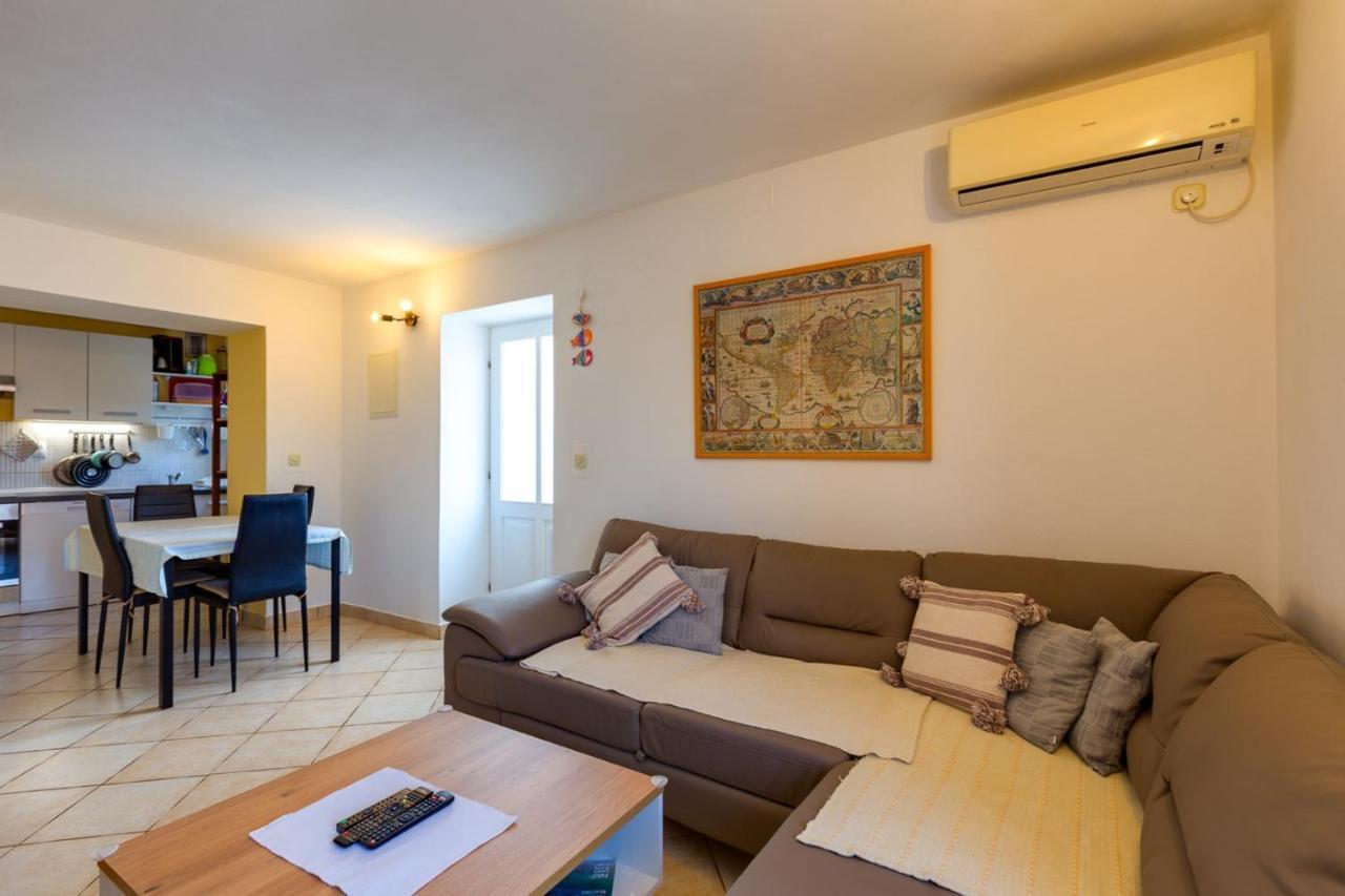 Apartments Valeria, مالي لوشينغْ المظهر الخارجي الصورة
