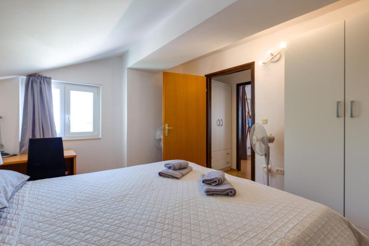 Apartments Valeria, مالي لوشينغْ المظهر الخارجي الصورة
